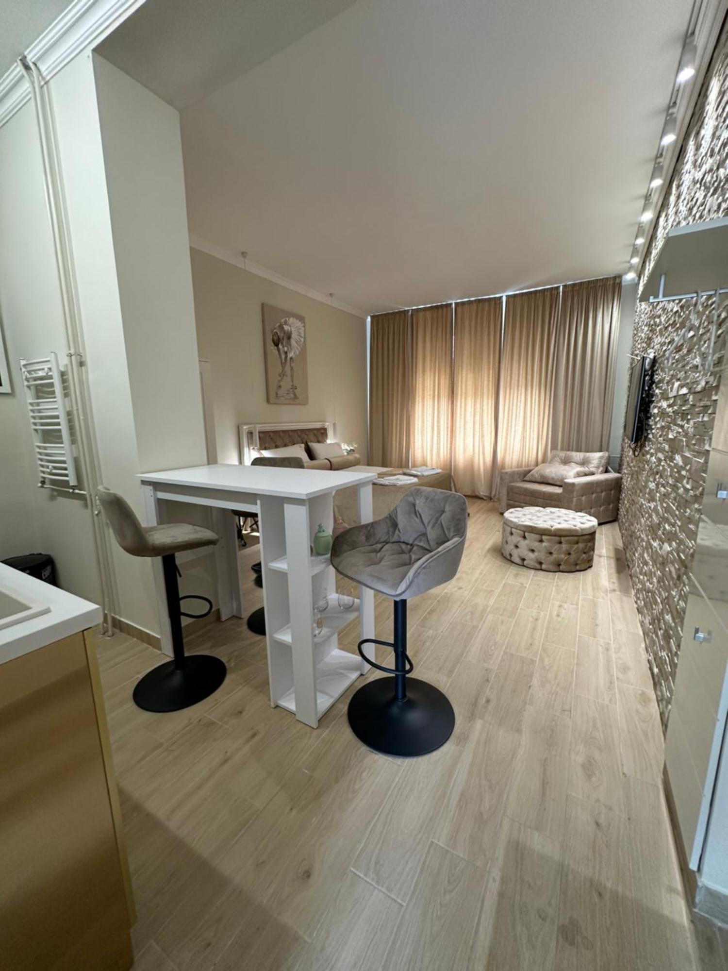 Modena Apartment *